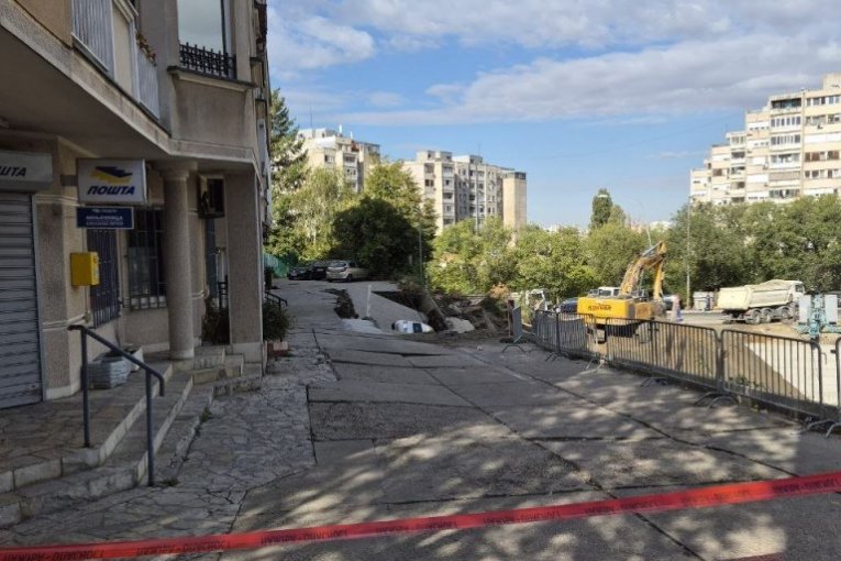 Jutro nakon obrušavanja u Vojvode Vlahovića