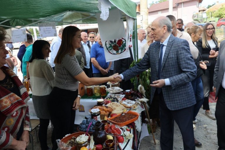 Miholjski susreti sela opštine Ražanj
