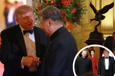 TRAMP POKLONIO SIJU BELOGLAVOG ORLA! Velike teme i neobični detalji obeležili svečanu večeru američkog i kineskog lidera!