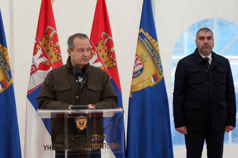 Dačić u Nastavnom centru „Mitrovo Polje“ na Goču