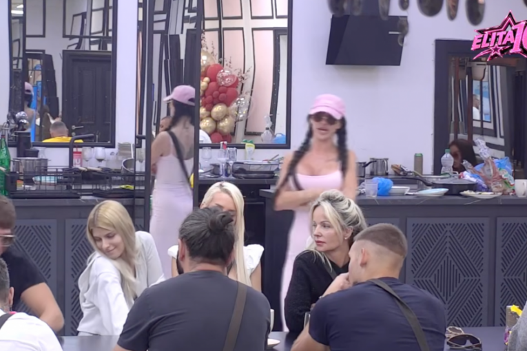 Slađa Poršelina, starleta