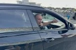 TERAO NEVENU DA GAZI PEŠAKE PO PRELAZU! Desingerica napravio lom, pa OSUO PO SIROTINJI - BRUKA! (VIDEO, GALERIJA)