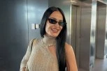 INDI ZADRHTALA CELA KADA JE UGLEDALA SLOBU RADANOVIĆA: Pevačica ga prati u stopu - Kako će reagovati Jelena kada vidi OVAJ snimak?! (VIDEO)
