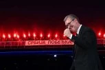BAKLJE I POVICI "ACO, SRBINE" ODJEKUJU CENTROM NIŠA: Građani poručili , hvala za dva mandata, PODRŠKA ZA MESTO PREMIJERA! (FOTO, VIDEO)