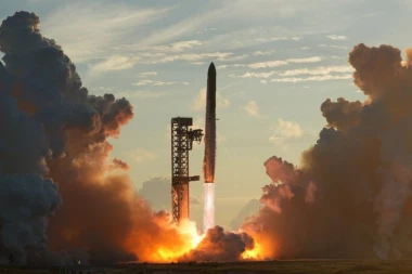 VELIKI USPEH ILONA MASKA! Najveća raketa kompanije SpaceX prvi put kruži oko Zemlje - SNIMCI SU SPEKTAKULARNI! (FOTO, VIDEO)