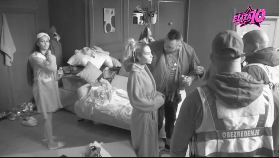 ANELI PONOVO DIVLJAČKI PRETUKLA ĐUKIĆA: Pojavio se novi snimak ZVERSKOG NAPADA! (VIDEO)