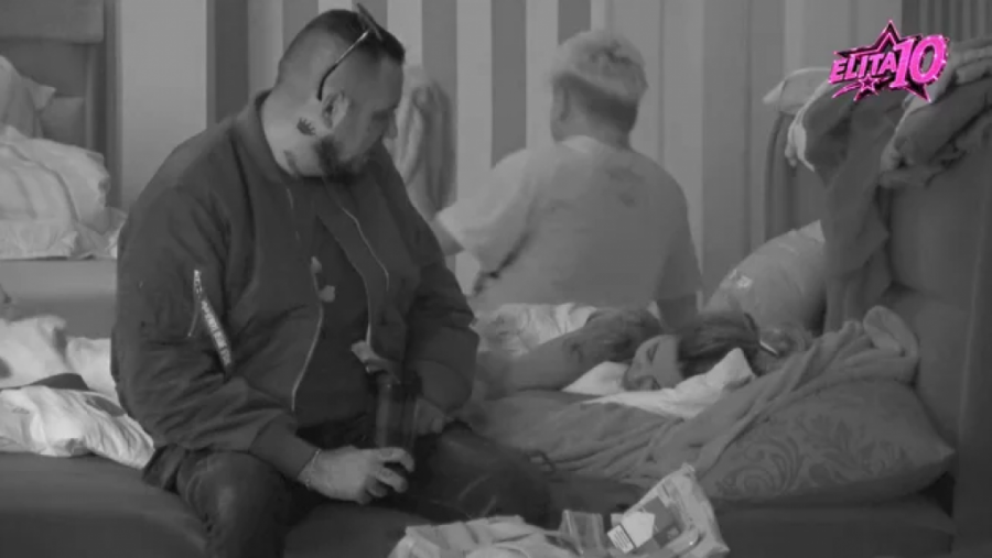NORINA MAMA NE OSTAJE SAMA! Car utešio Aneli nakon PREBIJANJA Đukića, pa upao kod Laure i njega! ŠOK ZA ŠOKOM! (VIDEO)