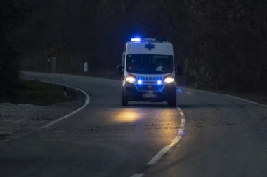 MLADIĆ PREBIJEN ISPRED KLUBA U BETON HALI: Napalo ga nekoliko momaka, zadobio teške povrede glave