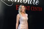TUŽNA ŽIVOTNA PRIČA NOVE PINKOVE VODITELJKE: Ovo se krije iza lepog osmeha Kristine Ilindže, Sarapine nove koleginice!