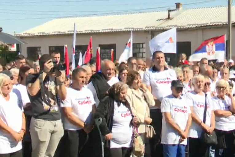 Vučić u Šimanovcima