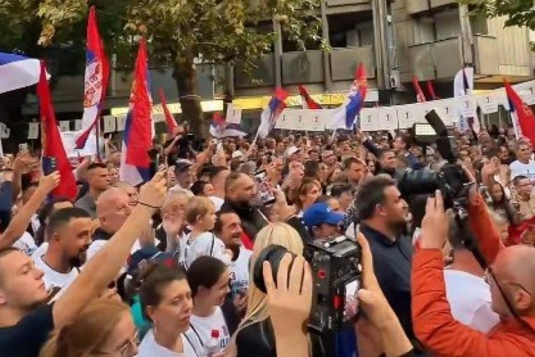 Društvene mreže/avucic/printscreen