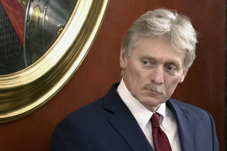 PESKOV OŠTRO UPOZORIO KIJEV: Rusija odgovara na napade u Crnom moru, „platiće cenu“