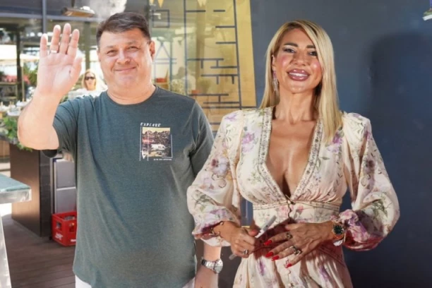 JOVANA JEREMIĆ PREKINULA TIŠINU O ODNOSU SA SARAPOM! Ovo je istina o najnovijim dešavanjima na Pinku!