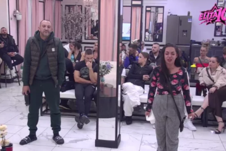Pinku Pixels HITNE VESTI O TRUDNOĆI U