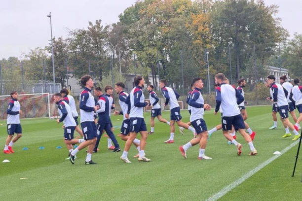 Sportissimo ispratio "orlove" iz Minhena: Reprezentacija Srbije spremna za okršaj sa Holandijom (FOTO, VIDEO)