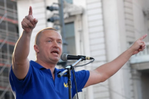 OTKRIVAMO: Pajtić zbog narkotika završio bez svesti u bolnici – kako je zataškan skandal šefa blokaderske liste!