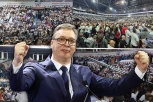OBRATIO SE VUČIĆ! "Evo me ovde ispred, parkirao sam, upravo skinuo pojas, i ulazim" - Počeo veličanstveni spektal u Beogradskoj areni! (FOTO, VIDEO)