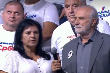 DRŽAVA JE SPASILA MOJOJ ANĐELI ŽIVOT! Majka hrabrost se obratila u prepunoj Areni: Bez fonda za retke bolesti ne bismo mogli da je izlečimo!