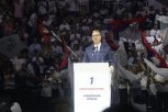VUČIĆ SE ZAHVALIO FICU I TOMISLAVU NIKOLIĆU: Mi jesmo jedna velika i ujedinjena porodica!