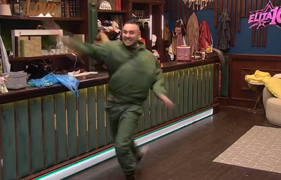 PODIVLJALI CAR DEMOLIRAO CELO IMANJE, LOMI SVE PRED SOBOM, ANELI JAUČE NA SAV GLAS! Uznemirujuće scene u "Eliti 10", ona se uplašila BATINA!