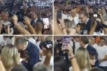 POGLEDAJTE NAJEMOTIVNIJI MOMENAT U ARENI! Vučič pred izlazak na binu ZAGRLIO I POLJUBIO ćerku Milicu! (VIDEO)