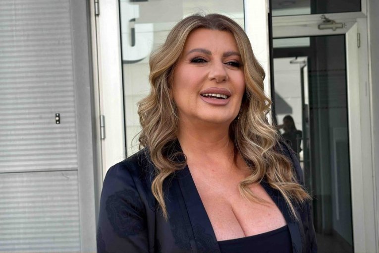 Viki MIljković, pevačica
