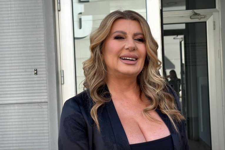 Viki MIljković, pevačica