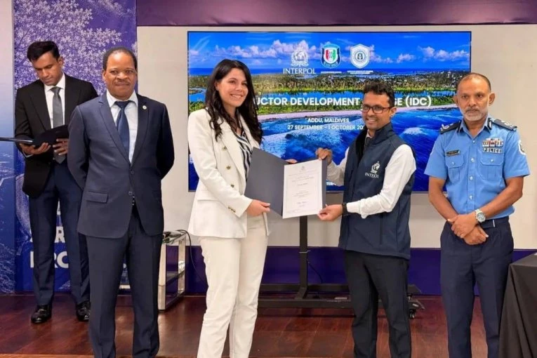 SRPSKI UKP PRVI! Snežana Mrđa završila Interpolovu obuku sa NAJBOLJIM REZULTATOM! (FOTO)