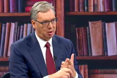 NE RADIMO DA BISMO SE HVALILI BROJKAMA! Vučić objavio novi spot liste "Ujedinjena Srbija": Radimo za narod! (VIDEO)