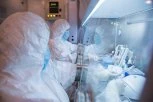 RUSI STREPE ZBOG KUGE: Misteriozna smrt istraživačice potresla javnost, skoro 200 ljudi pod nadzorom!