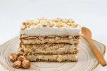 Torta ŠPANSKI VETAR: Hrskave kore, lešnici i slojevi raskošnog fila - recept koji uvek uspeva