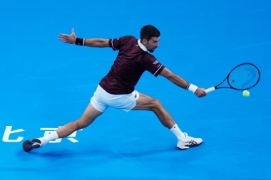 Novak Đoković uhvaćen na aerodromu: Evo gde je otišao posle Šangaja (FOTO)