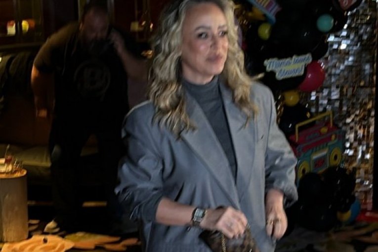 Slađa Alegro, pevačica