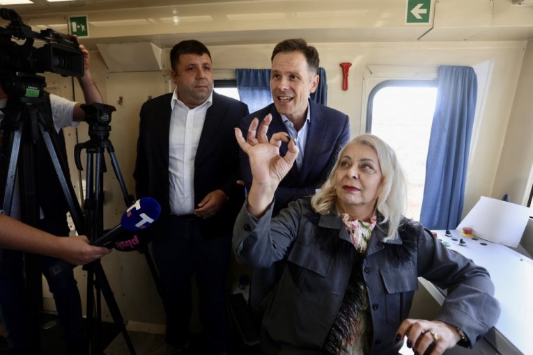 Ministri obišli radove