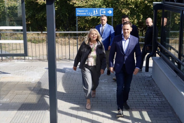 Ministri obišli radove