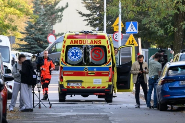 DESET OSOBA POVREĐENO U NAPADU NOŽEM U ŠKOLI! Novi detalji masakra u Poljskoj!