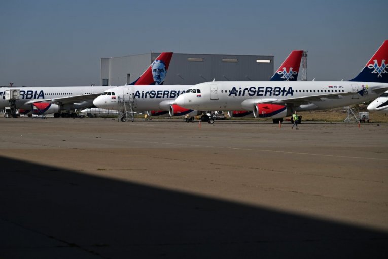 Aerodrom "Nikola Tesla"
