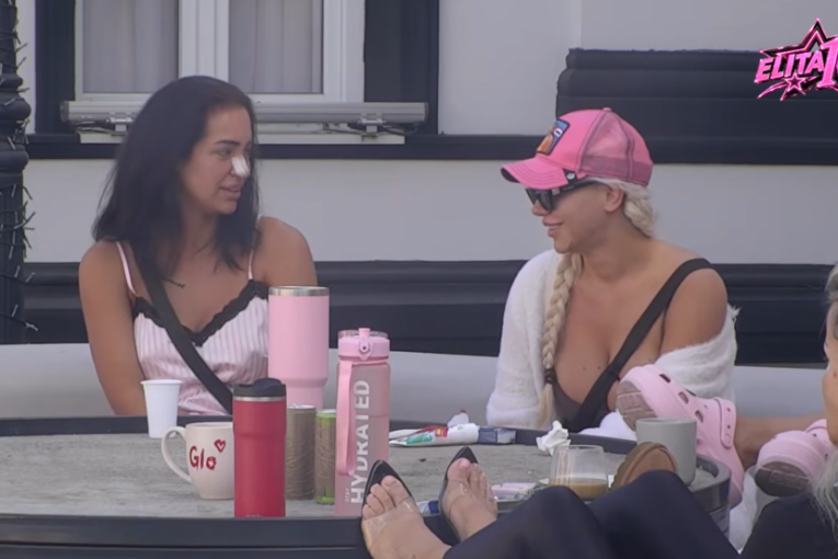Laura Prgomet razgovara sa cimerima