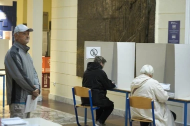 CIK PONIŠTIO IZBORE U BRČKO DISTRIKTU: Biračima iz Republike Srpske nije uručen važan glasački listić!