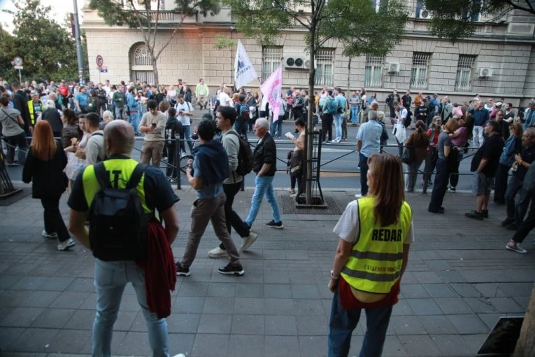 Stigao predlog takozvane Studentske liste: Da li je moguće da će im on biti kandidat za predsednika?! (FOTO)