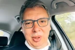 VUČIĆ UŽIVO IZ ŠKODE! Krenuo na skup po kijametu da ispoštuje Banaćane! (FOTO)