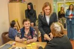 Milica Đurđević Stamenkovski posetila dom za stare u Užicu: Stiže dva miliona dinara, najavljeno i proširenje kapaciteta