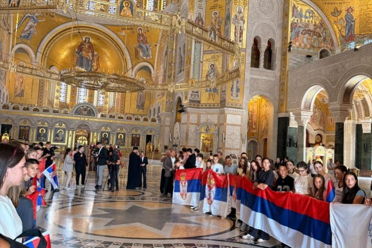 SRBIJA MI JE OČEVINA, REPUBLIKA SRPSKA DEDOVINA
