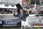 REKE LJUDI PREPLAVILE KRAGUJEVAC! Građani se okupili u znak podrške Ujedinjenoj Srbiji: Evo šta vas sve očekuje (FOTO, VIDEO)