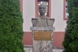 VAŽNA PRILIKA ZA ĐAKE I STUDENTE SA KOSOVA I METOHIJE: Evo ko može da dobije 144.000 dinara stipendije