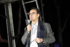 KO SE TO NAŠAO DA POPUJE PO SRBIJI: Još jedna tribina samozvanih poštenjačina koje raspiruju blokaderstvo