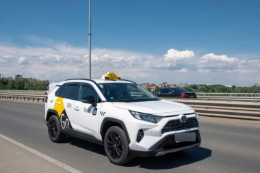 Ne možete da naručite taksi u Beogradu? Problemi s Yandex sistemom zbog napada ukrajinskih dronova?!