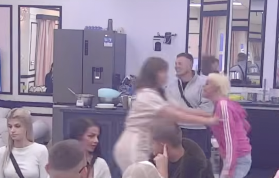 MILJANA NASRNULA NA JASENKU: Vukla je po Beloj kući, jezive scene šokirale REGION! (VIDEO)