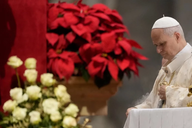 PAPA LAV XIV MORA NA OPERACIJU: Otkriveno šta su lekari pronašli na njegovim plućima, hiruška intervencija zakazana za utorak