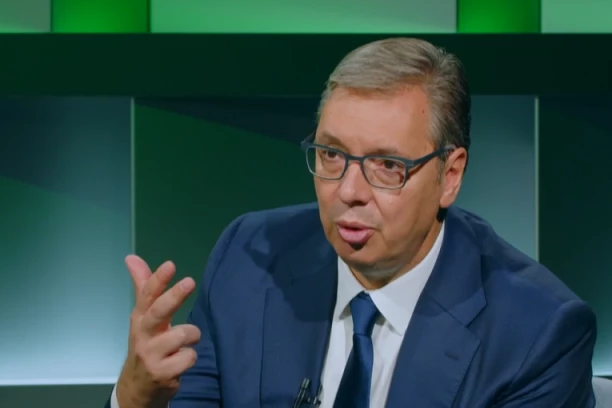 "IMAO SAM ŽIVI PRENOS IZ ŠKODE, ONI IZMISLILI NEKI HELIKOPTER!" Vučić: Zamislite mene, ozbiljnog čoveka, pa sad ja moram da reagujem